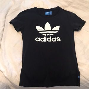 adidas t-shirt